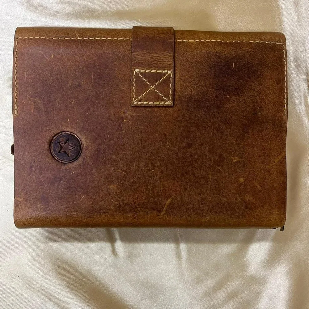 NWT Aaron Leather Goods 1pc bag